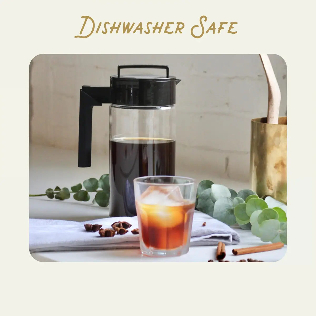 Takeya Deluxe Cold Brew Coffee Maker 1 Quart (3.78 L) Black | BPA-Free Tritan Pitcher with Airtight Lid & Fine-Mesh Filter - view 5