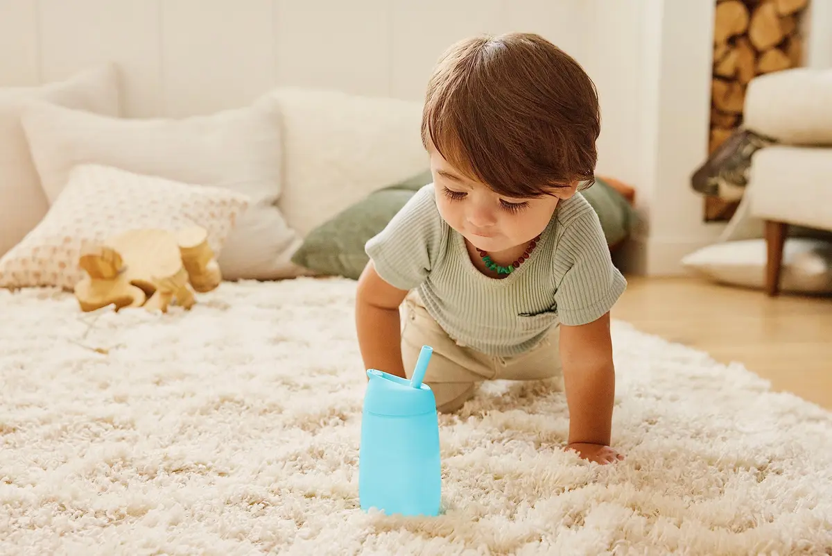 Munchkin Simple Clean Straw Cups for Toddlers 12+ Months, 300ml (10 Fl Oz), Blue/Green, 12 Count | Spill-Proof & Easy-Clean Straw - view 5