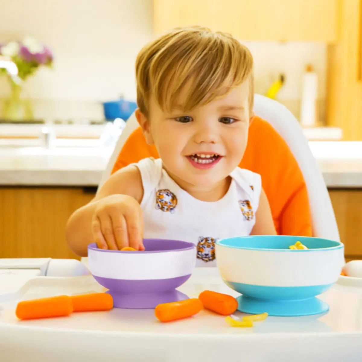 Munchkin Stay Put Suction Bowls Blue/Green/Purple 8oz (237ml) | BPA-Free Silicone Baby & Toddler Feeding Set - view 4