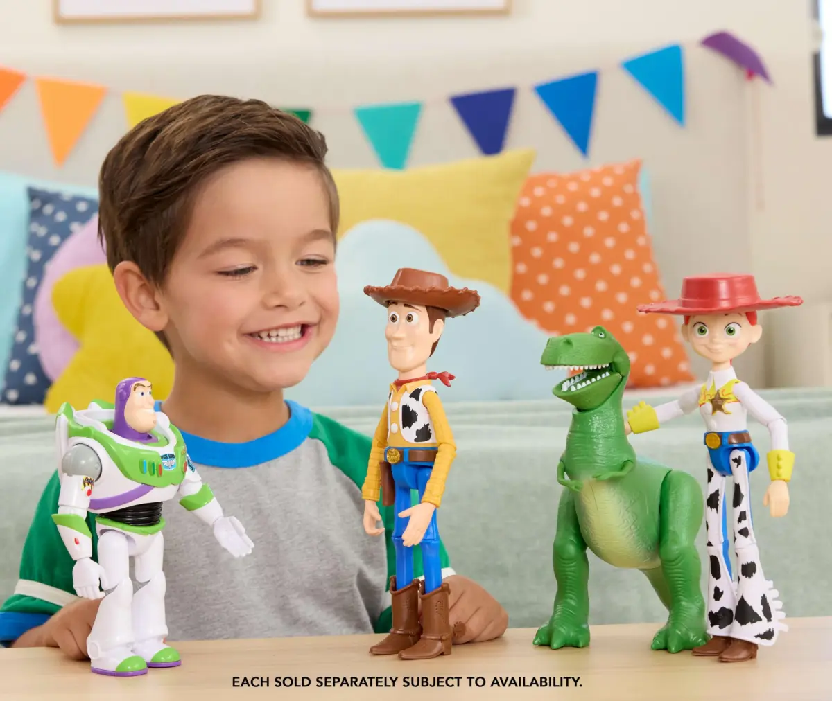 Mattel Disney and Pixar Toy Story 5 Buzz Lightyear Action Figure 17.78cm (7 inches) | ASTM-Tested for Safe Play - view 2