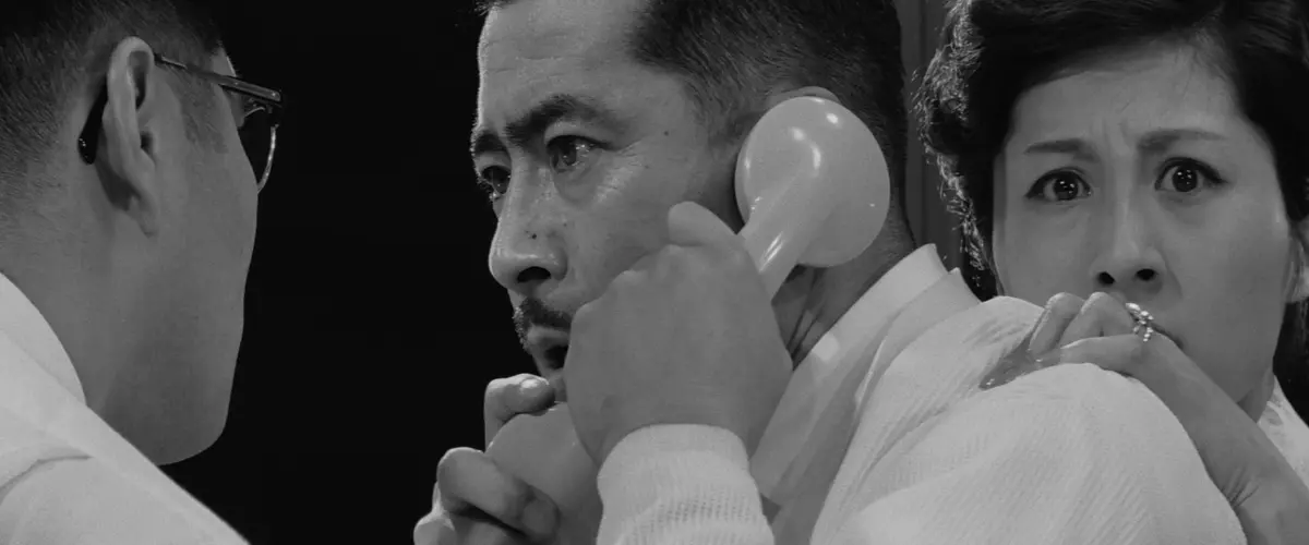 High and Low (The Criterion Collection) [4K UHD] 2 Discs | Akira Kurosawa's Crime Thriller - view 2