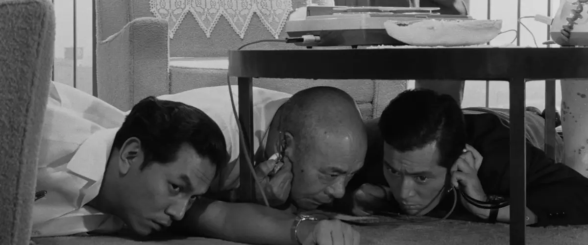High and Low (The Criterion Collection) [4K UHD] 2 Discs | Akira Kurosawa's Crime Thriller - view 3