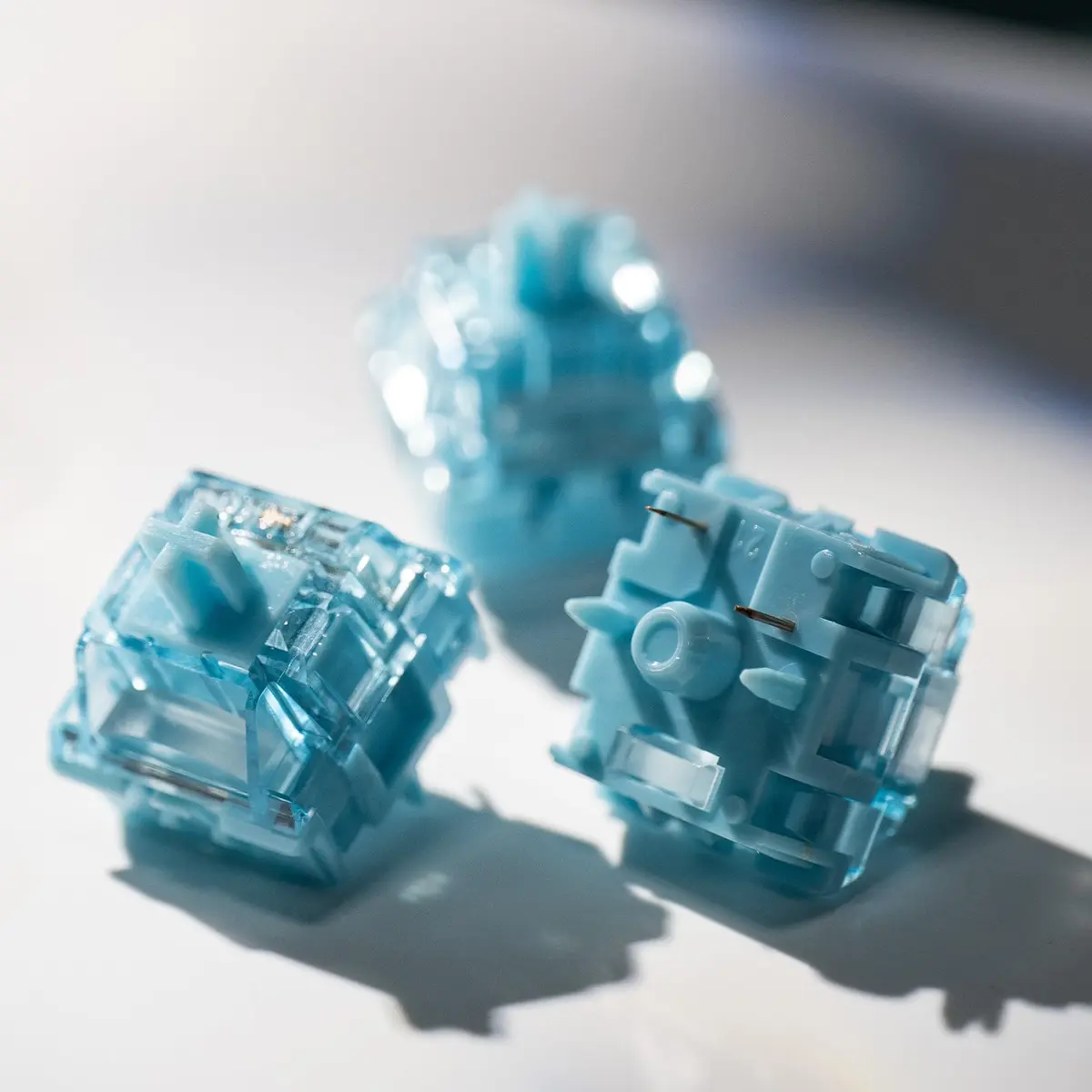 Akko V5 Creamy Blue Mechanical Keyboard Switches (45pcs) | Tactile Feel with Deep 'Thocky' Sound - view 7