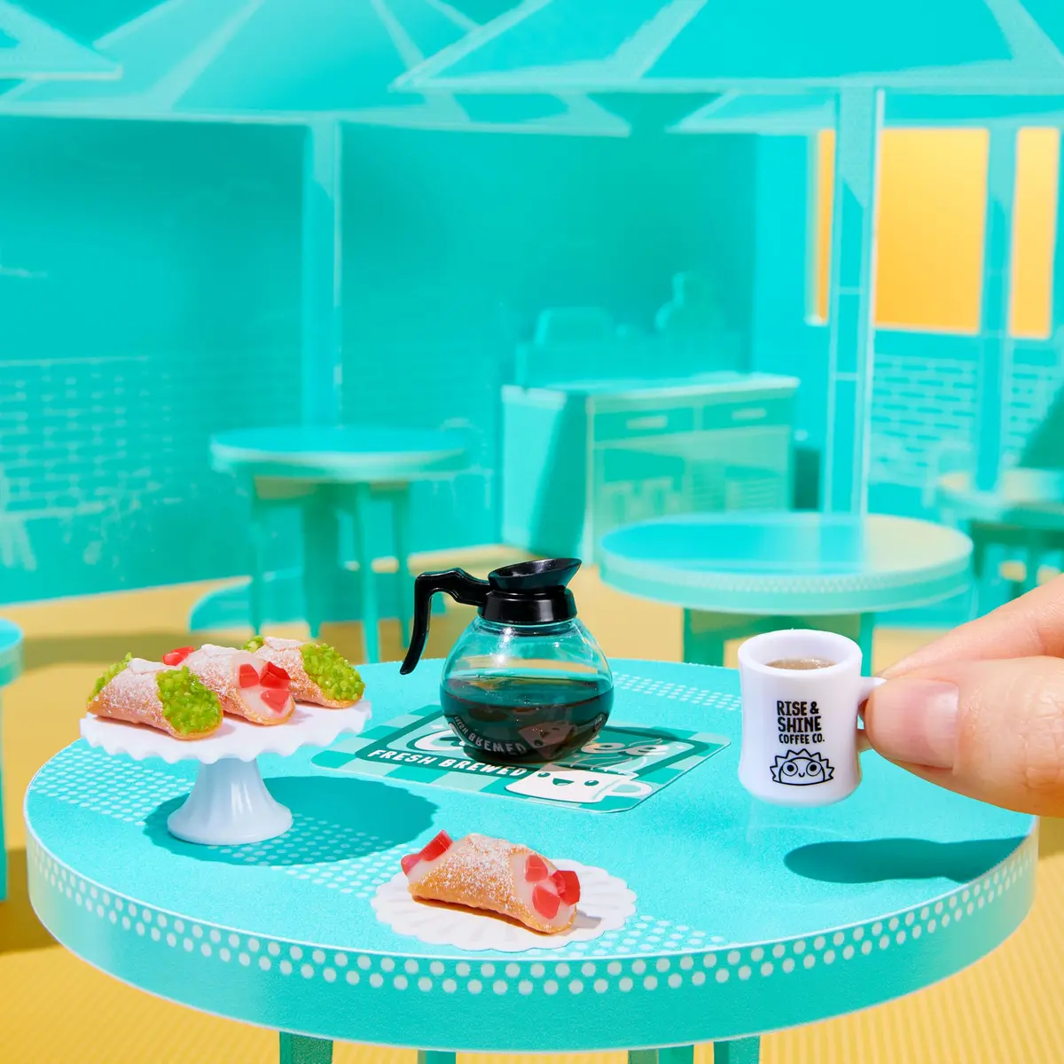 MGA's Miniverse Make It Mini Café Series 6 or Series 7 | DIY Mini Food Mystery Capsule Ages 8+ - view 7