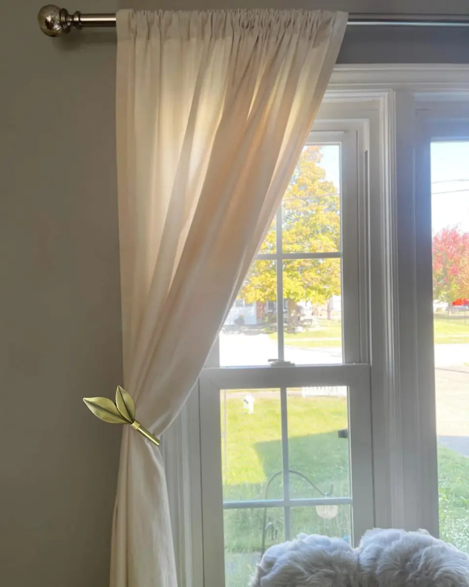 J JHOUSELIFESTYLE Antique Brass Curtain Holdbacks 2 Pack | Metal Olive Leaf Wall Mounted Decor (6.25 inch) - view 5