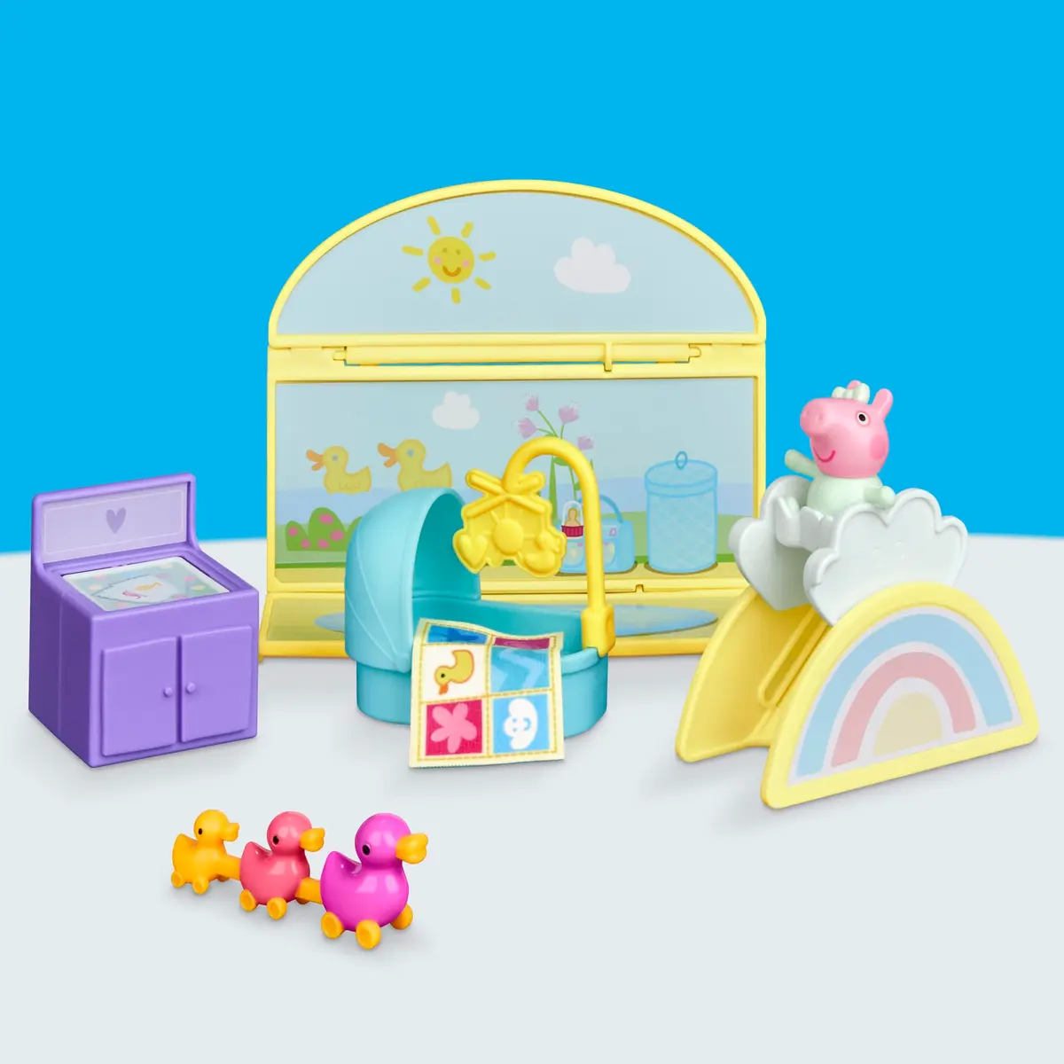 Peppa Pig Evie's Nursery Set with 1 Figure and 7 Accessories | Preschool Toy for Girls and Boys 3+ - view 5