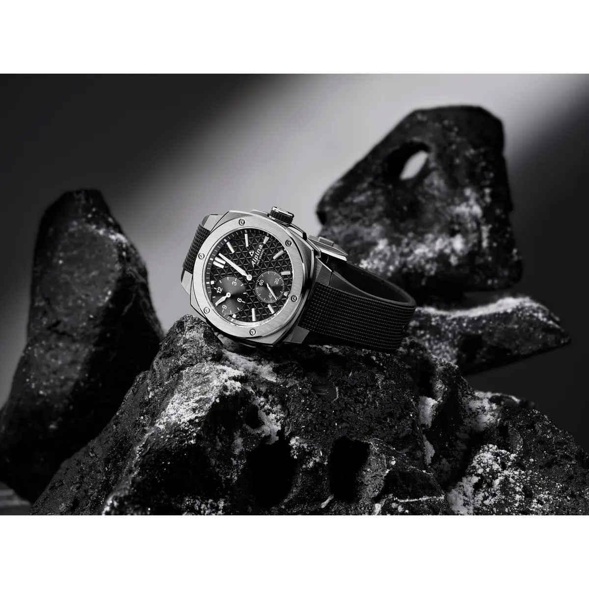 Alpina Men's Automatic Alpiner Watch, Black Rubber Strap, Black Dial | Rugged Sport Timepiece - view 2