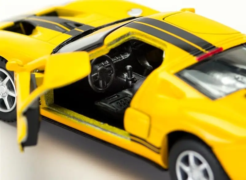 KiNSMART 2006 Ford GT Sport Car 5" 1:36 Scale Die Cast Metal Toy Car w/Pullback Action (Yellow) | Authentic Die-Cast Model for Kids & Collectors - view 8