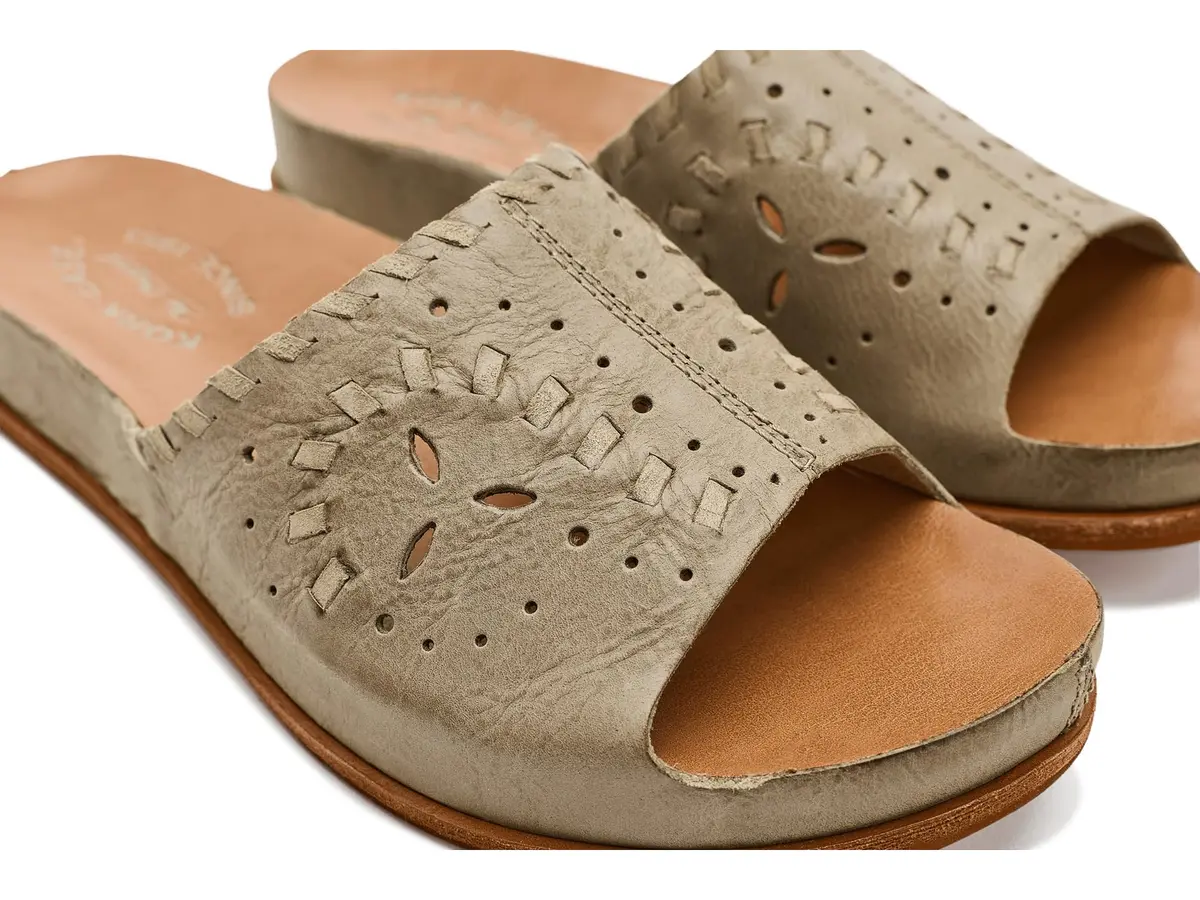 BORN Women's Tutsi Woven Sandal Light Green 8 US | Comfort & Style - view 2