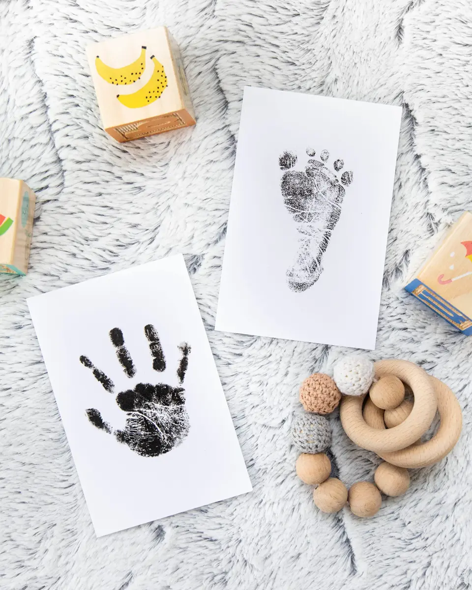 Pearhead Clean Touch Ink Pad Kit, 2-Pack, Baby Keepsake Gift | Mess-Free Newborn Prints - view 7