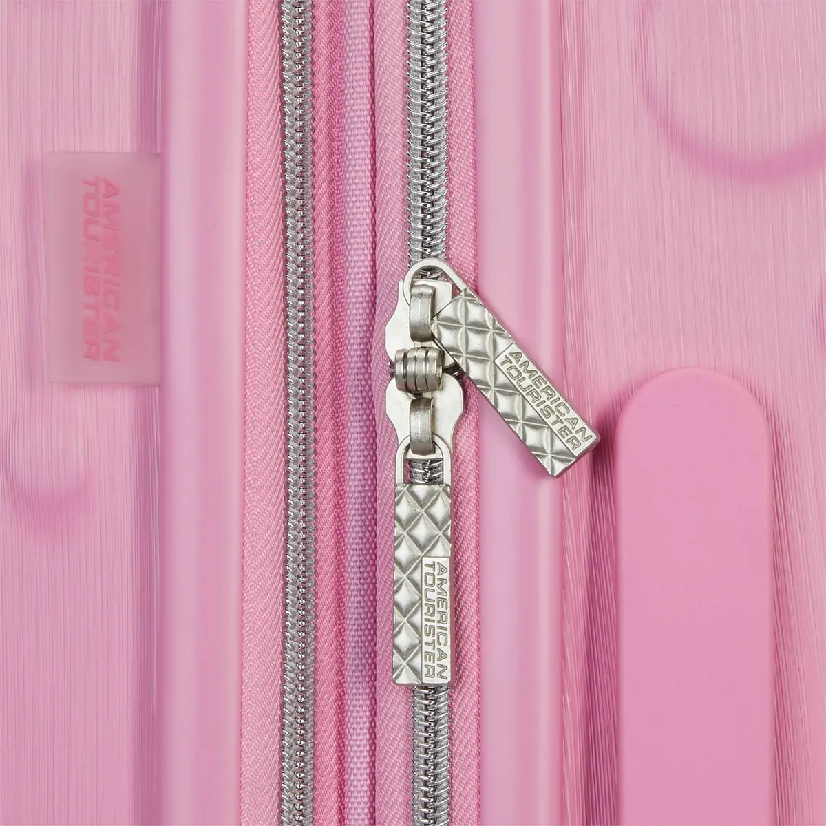 American Tourister Minnie Mouse Carry-On Luggage 21-Inch Pink | Disney Kids' Suitcase with Dual Spinner Wheels - view 9