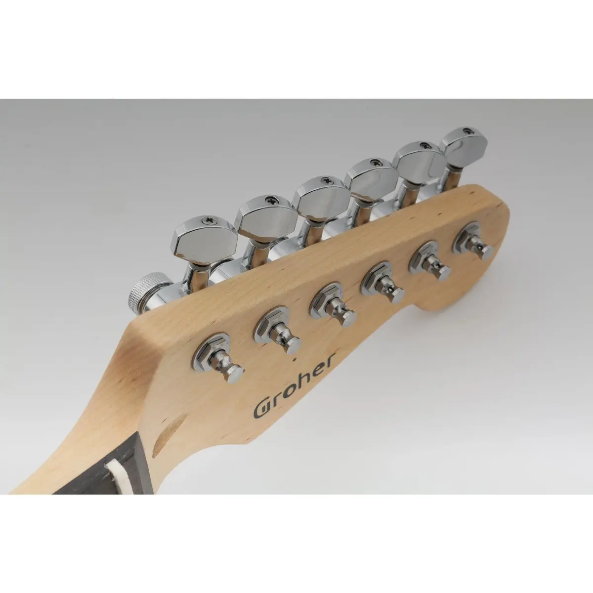 Musiclily Pro Single Locking Bass Side Tuner 15:1 Ratio Chrome | Fits Strat Tele Style Electric Guitar - view 8