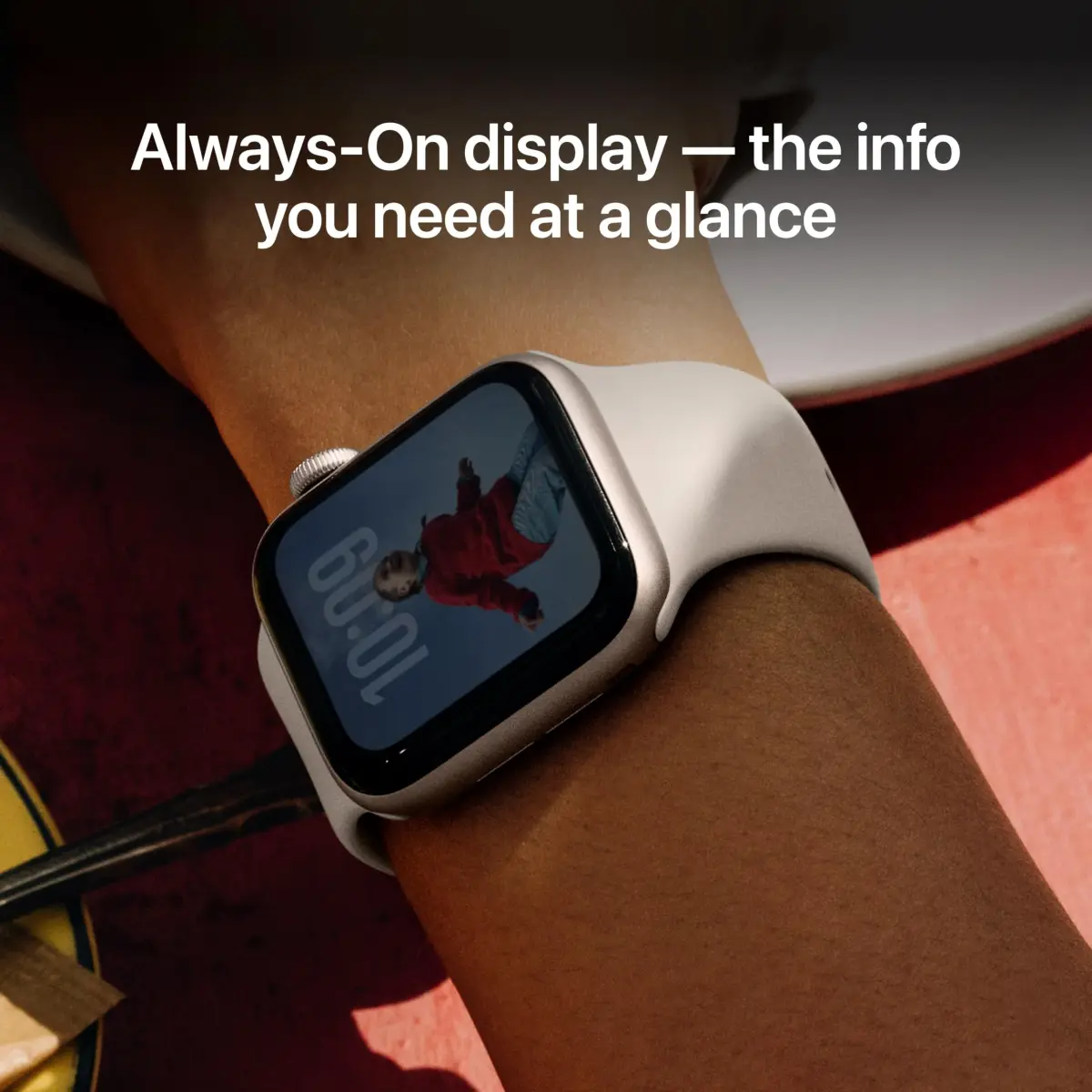 Apple Watch SE 3 GPS 44mm Midnight Aluminium Case with Midnight Sport Band M/L | Health & Fitness Tracking - view 4