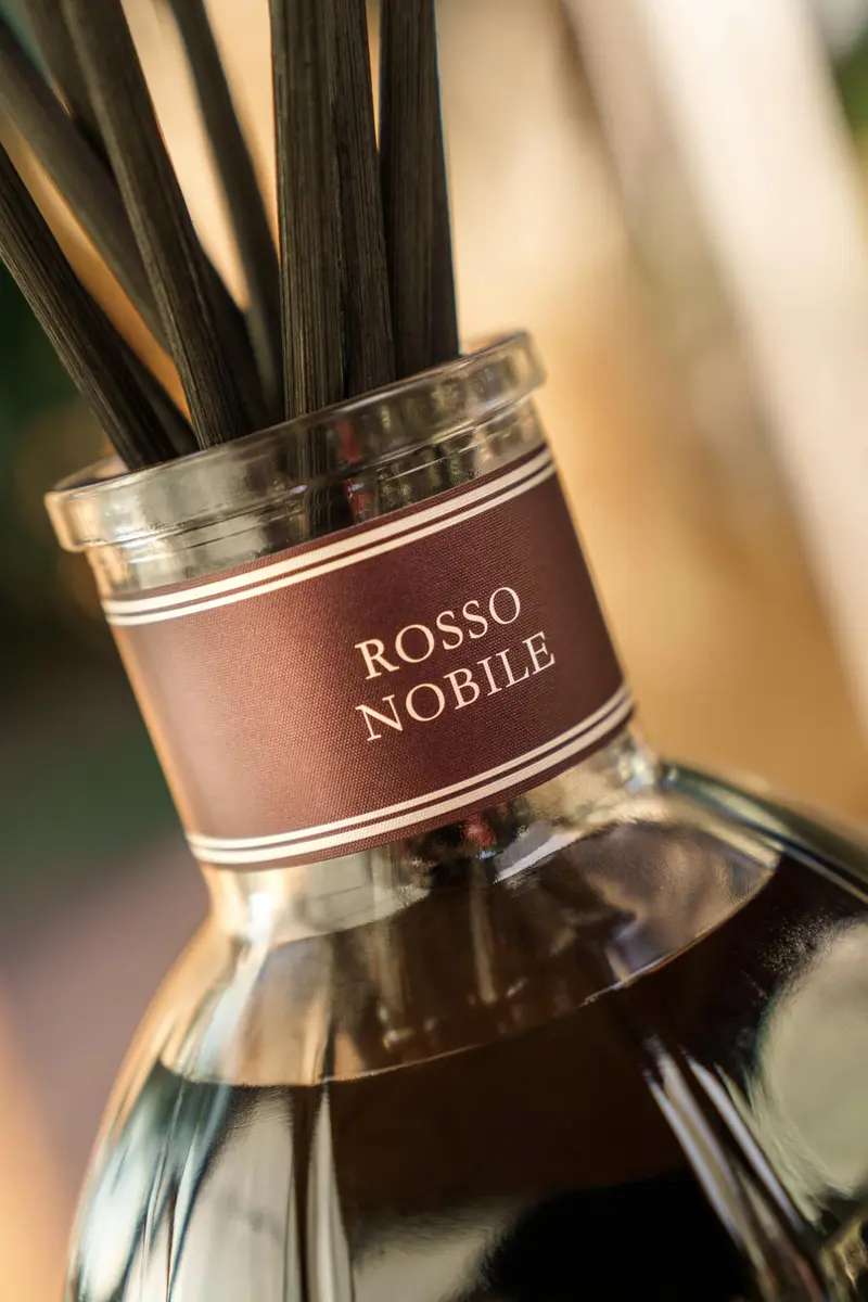 Dr. Vranjes Rosso Nobile 250 ml Reed Diffuser + Elegant Shopping Bag | Italian Luxury Home Fragrance - view 6