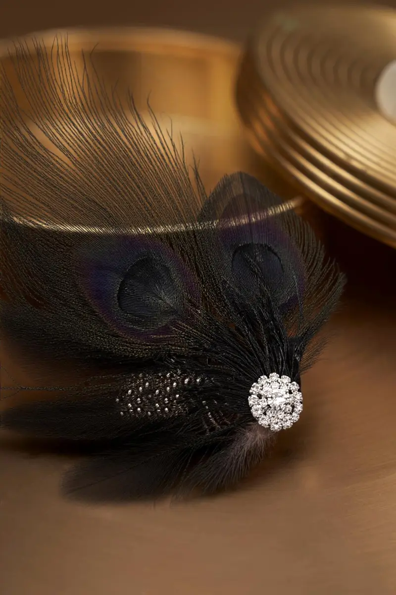 BABEYOND Peacock Feather Hair Clip with Rhinestones | 1920s Flapper Accessory for Women - view 3