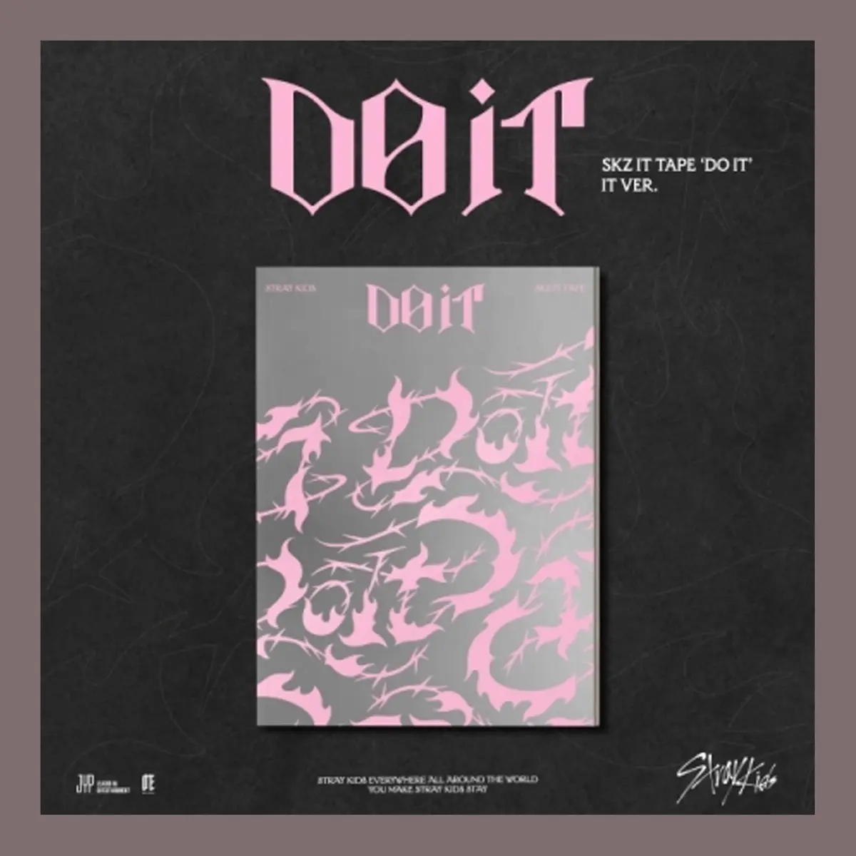 Koread Stray Kids SKZ IT TAPE DO IT Album (IT Ver.) | Sealed Korean CD with Chart Impact (70-120 chars) - main product image