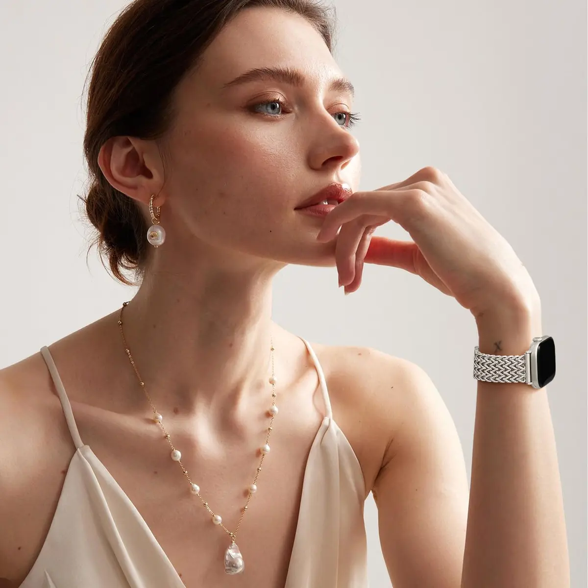 SNBLK Metal Band Compatible with Apple Watch Series 1-11 & SE 40mm-46mm | Dressy Stainless Steel Link Bracelet for Women - view 6