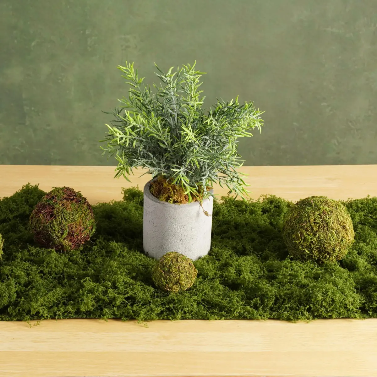 BYHER Artificial Moss Mat 30x180cm (12"x71") | Realistic Green Nylon Table Runner for Crafts & Decor - view 9