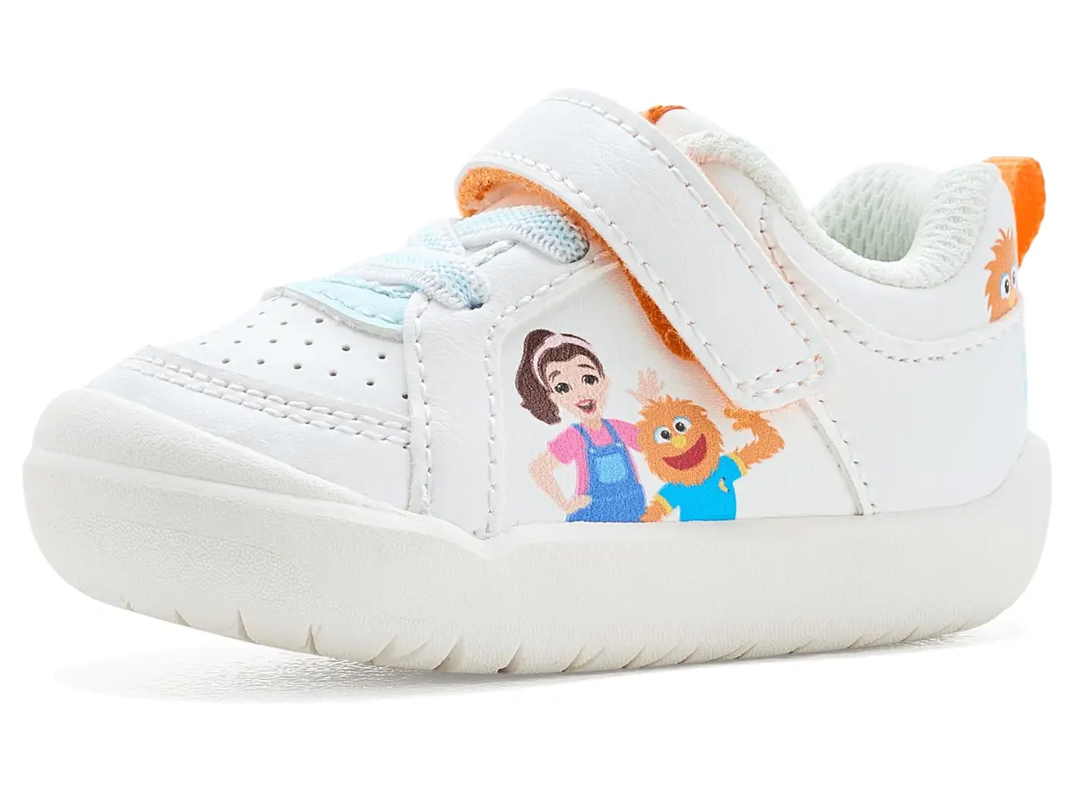 Ms Rachel x SR Where is Herbie Low-White-Width-M-080 Socks | APMA Certified, Memory Foam, Easy Fit (70-120 chars) - main product image