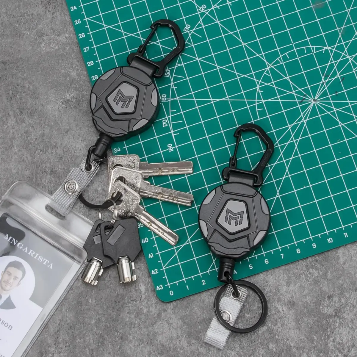 MNGARISTA Heavy Duty Retractable Keychain 8-Pack | 21.3cm (8.4in) Carabiner Badge Holder with 80cm (31.5in) Steel Cord - view 2