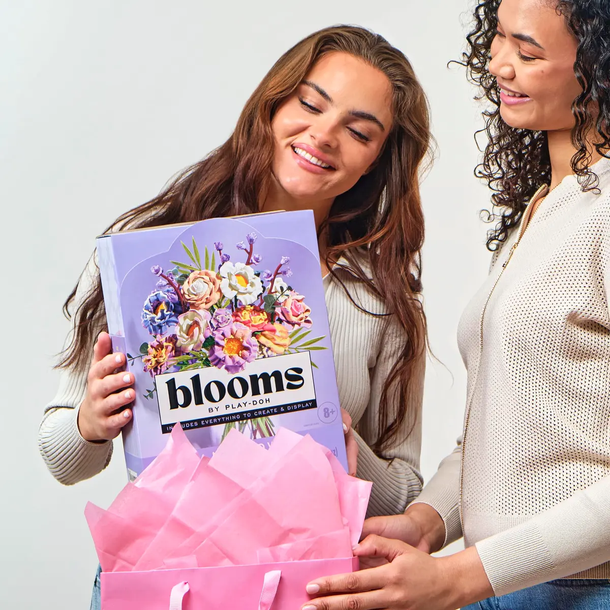 Play-Doh Blooms Meadow Flower Bouquet Kit | DIY Floral Craft Set for Adults & Teens - view 9