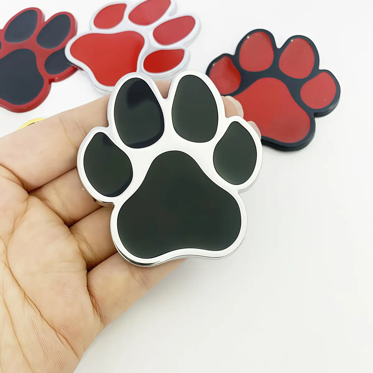LZLRUN 4PCS Silver Black 3D Chrome Dog Paw Footprint Car Decoration Sticker 6cm (2.4in) x 6.5cm (2.6in) - view 8