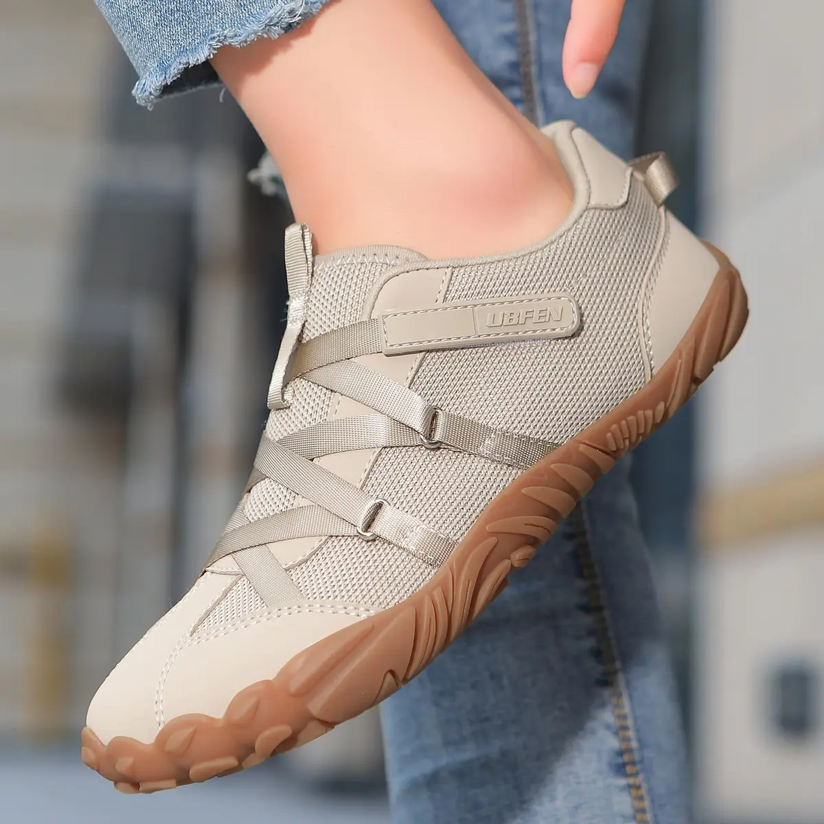 UBFEN Women's Barefoot Shoes Minimalist Wide Toe Box Zero Drop Sneakers Khaki 25.4 cm (10 in) - view 3