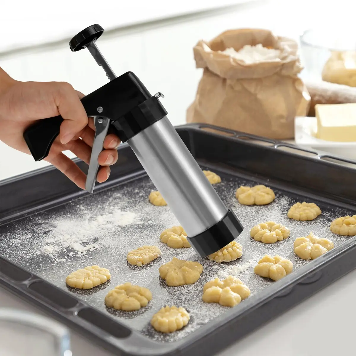 bigjvbfv Churro Maker Machine with 3 Tips & Filling Bag | Stainless Steel, Black (22x15x5.6 cm) - view 7