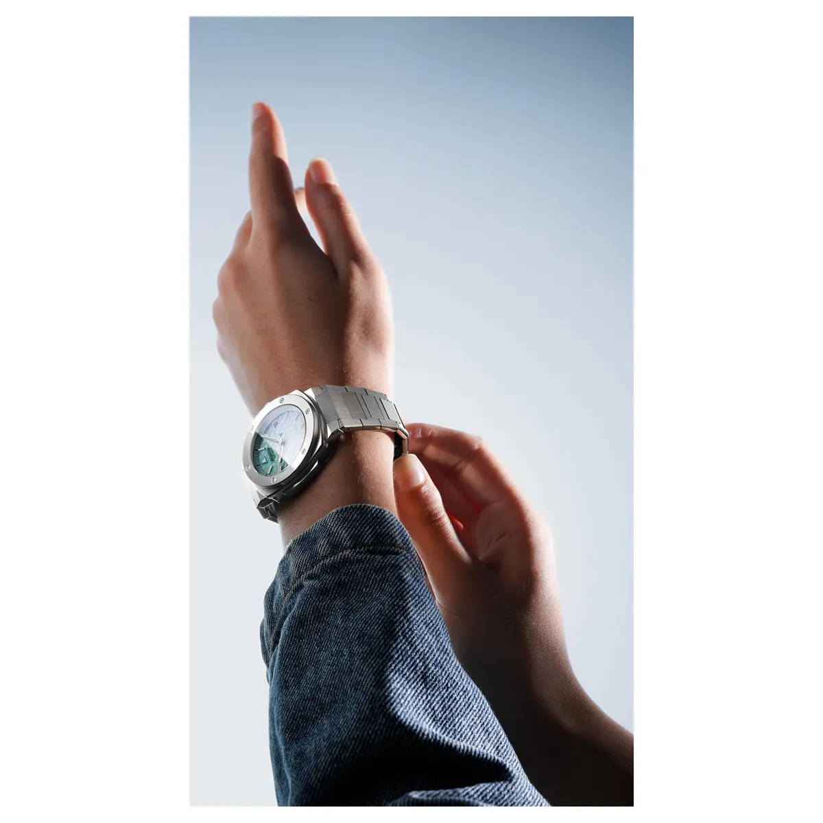 Alpina Solar Powered Watch 37.5mm Silver-Tone Stainless Steel Case with Teal Dial | Unisex Solar Quartz - view 3