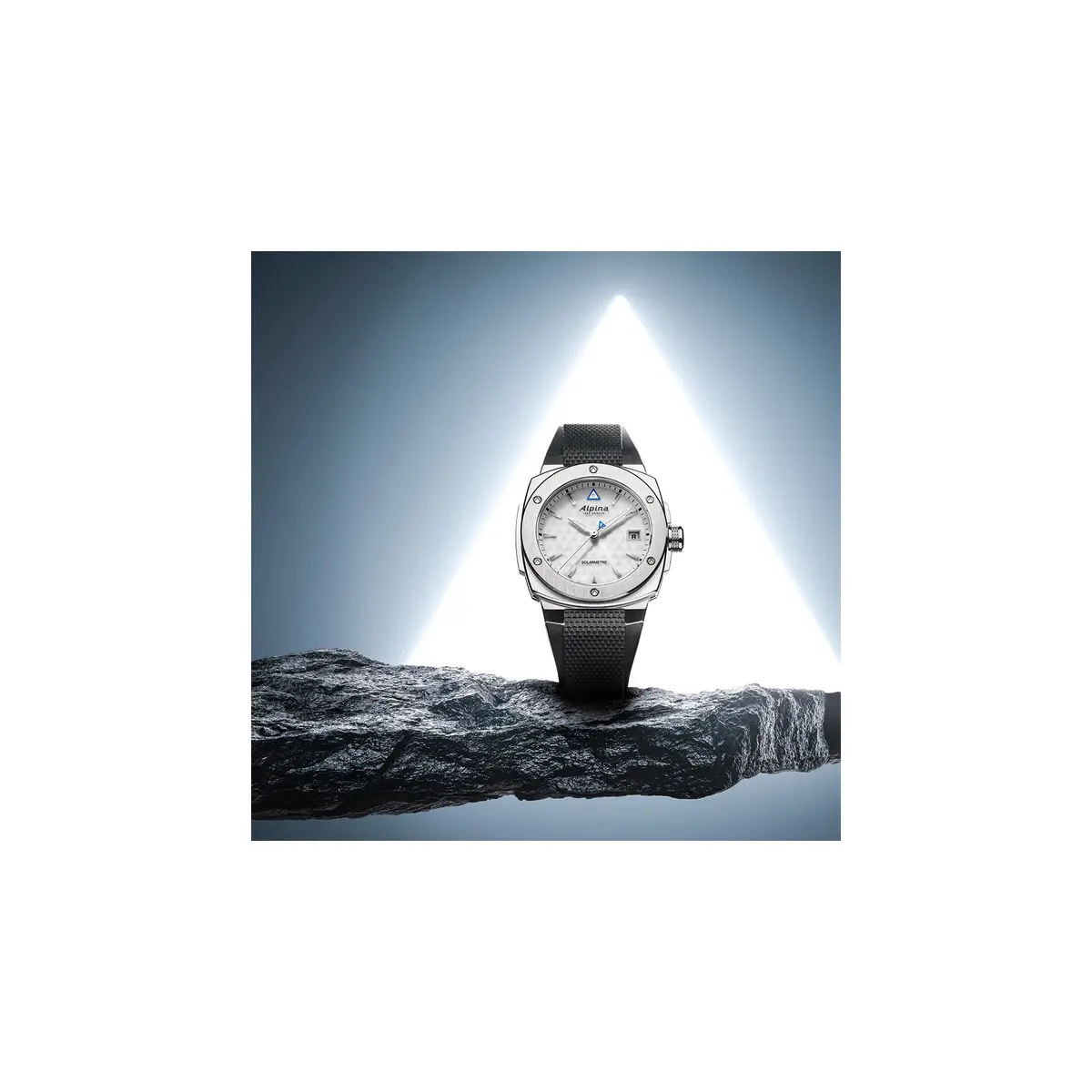 Alpina Unisex Solar Powered Solarmeter 37.5mm | Solar Quartz with 10-Month Power Reserve - view 3