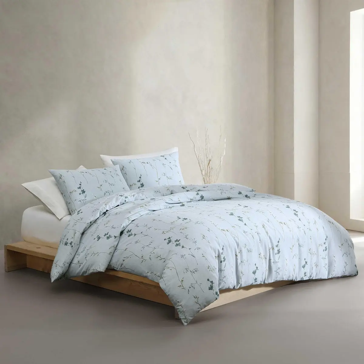 Calvin Klein King Duvet Cover Set with Shams | Cotton Sateen, Blue Tones, 107x92 Inches - view 2