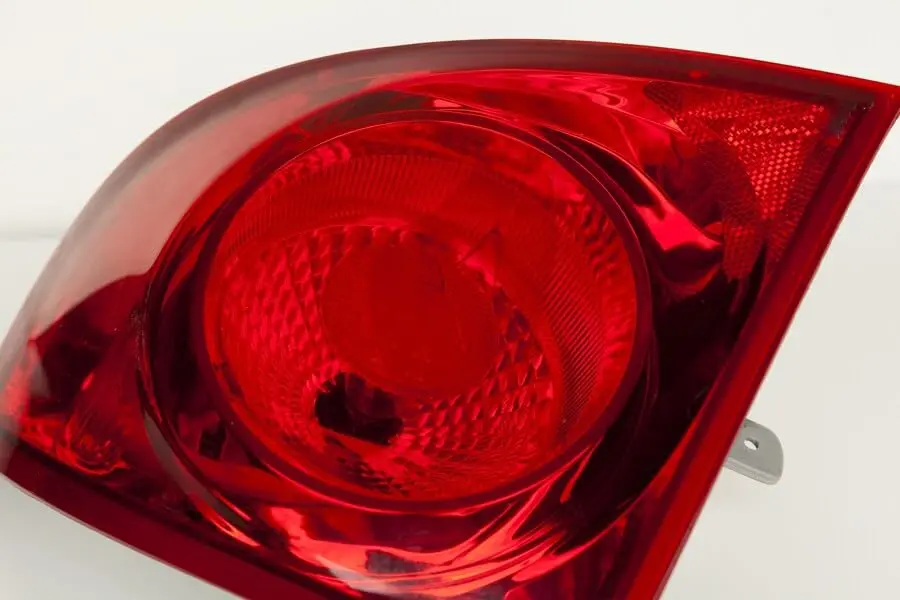 3M Auto High Strength Red Lens Repair Film 3.75 in x 7.75 in | Weatherproof, Curved Surface Adhesive (70-120 chars) - view 14