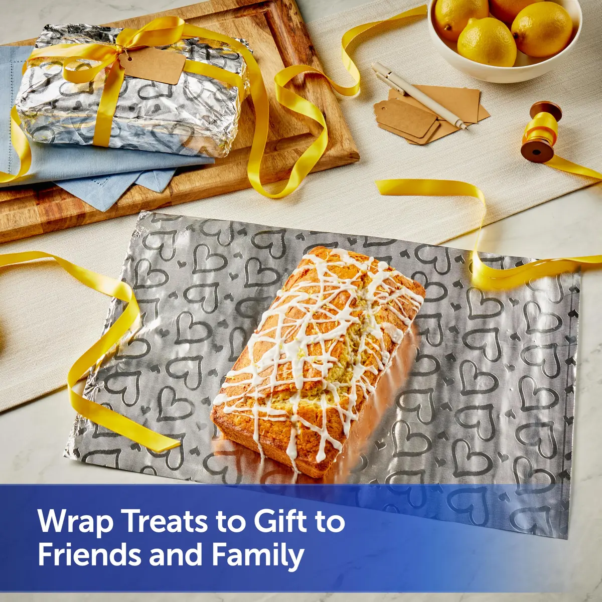 Reynolds Wrap Fun Foil Embossed Aluminum Foil Roll with Hearts, 156 g (5.5 oz) | Food Gifting & Celebrations - view 4