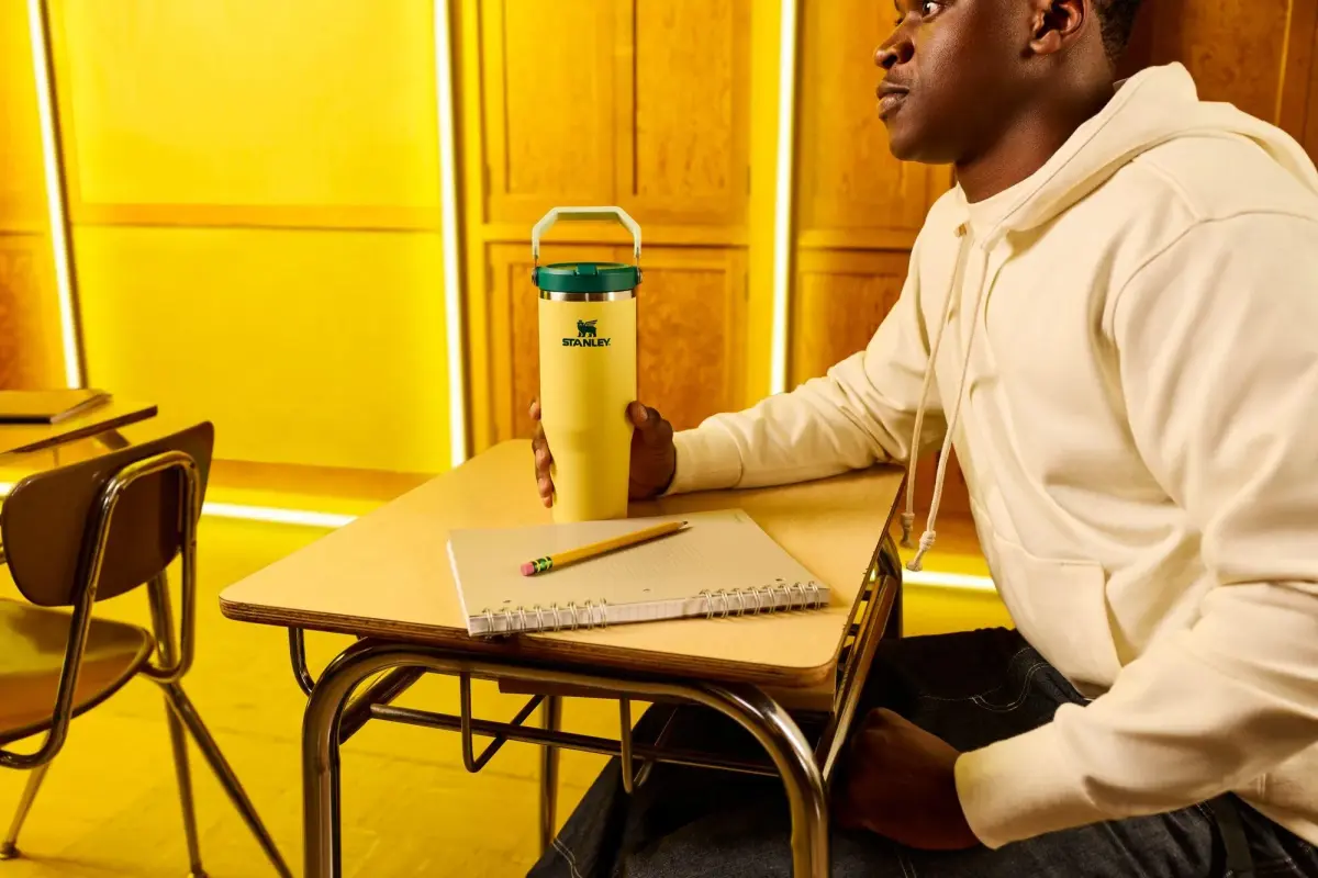 STANLEY IceFlow 2.0 Flip Straw Tumbler, 20 oz (590 ml) | Sip Faster, Spill Less - view 7