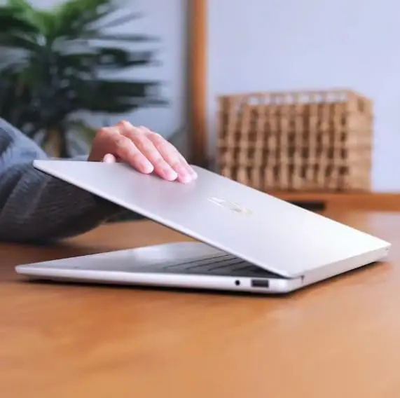 HP OmniBook 3 Touchscreen Business Laptop 16" WUXGA | AMD Ryzen 5 40, 8GB RAM, 512GB SSD - view 12